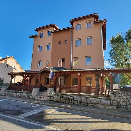 Villa Dijana Gračac Екстериор снимка