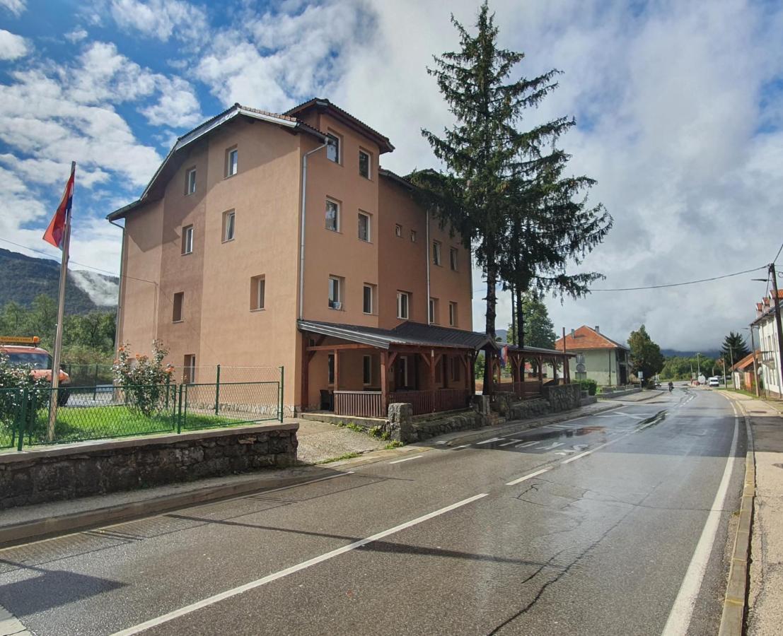 Villa Dijana Gračac Екстериор снимка
