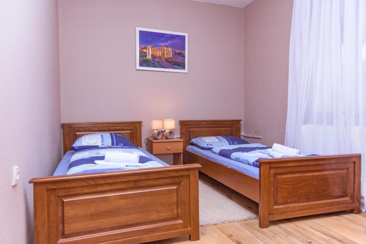 Villa Dijana Gračac Екстериор снимка