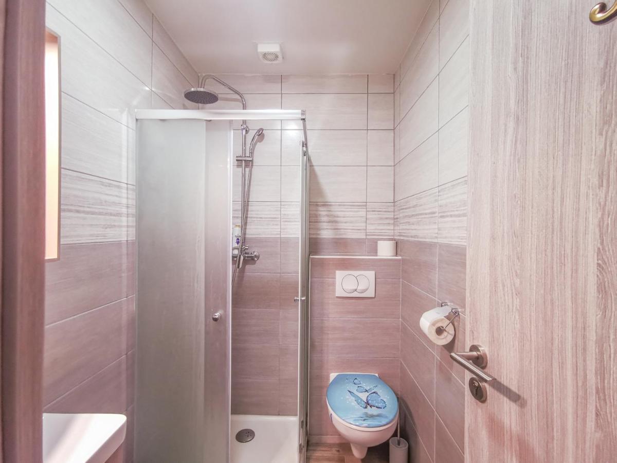 Villa Dijana Gračac Екстериор снимка
