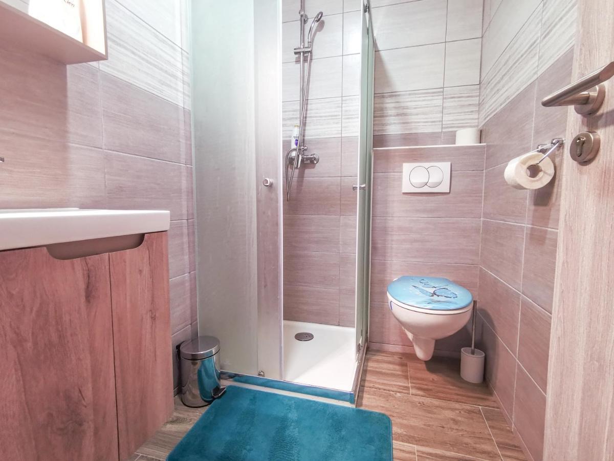 Villa Dijana Gračac Екстериор снимка